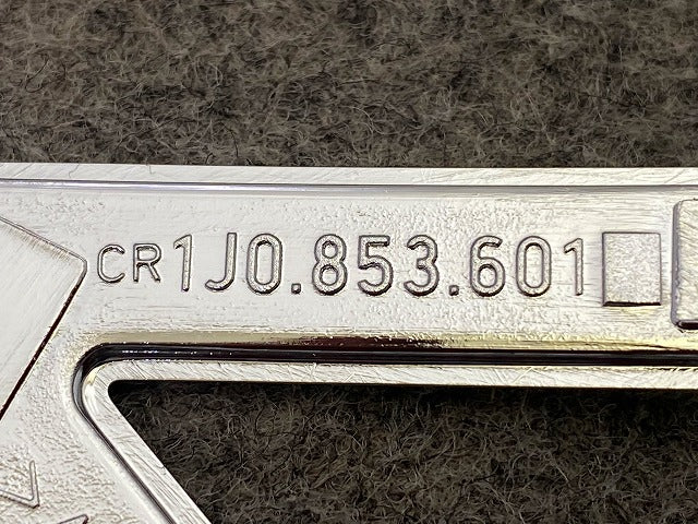 新品!ゴルフ4/GOLF IV 1J系 純正 フロント エンブレム/オーナメント 1J0.853.601 1J0853601FDY メッキ フォルクスワーゲン(148844)