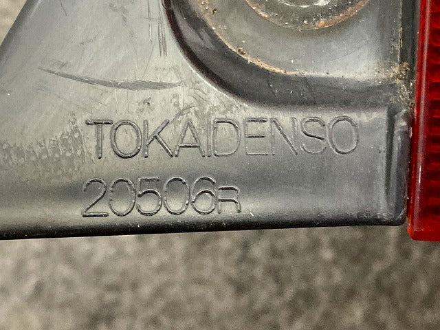 エッセ L235S/L245S 純正 右 テールランプ/ライト/レンズ ハロゲン TOKAIDENSO 20506 ダイハツ(149046)