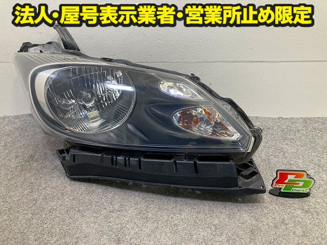 フリード GB3/GB4 右 ヘッドライト/ランプ キセノン HID AFS無 刻印N0