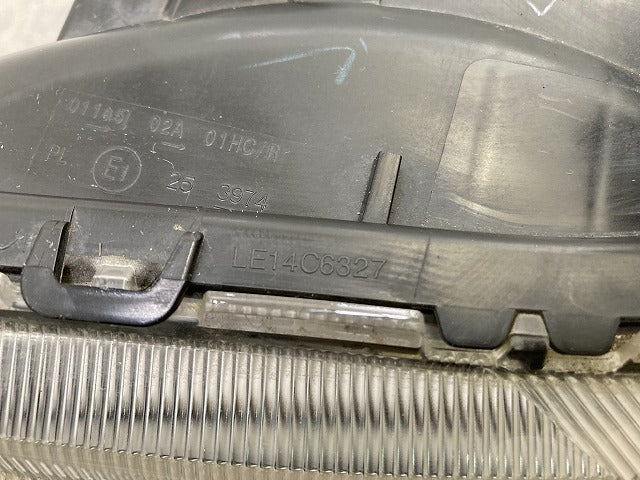 エブリィバン エブリー DA17V 純正 左 ヘッドライト/ランプ ハロゲン LH 助手席側 AL Automotive Lighting LE14C6327 スズキ(149687)