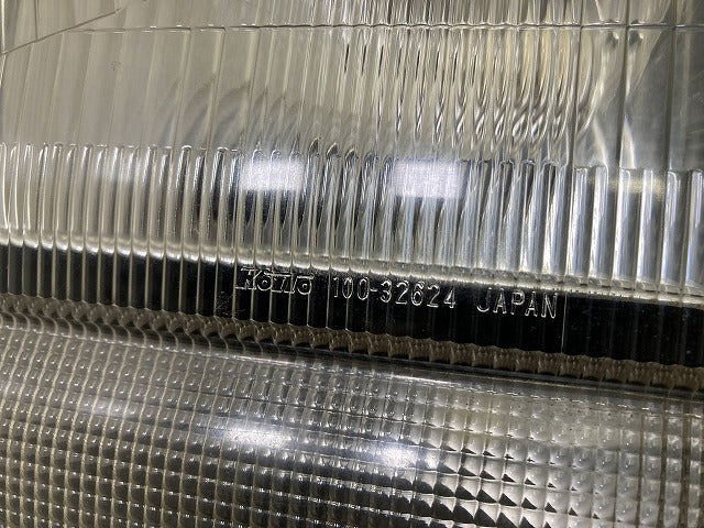 エブリィ バン/ワゴン スクラム バン DA62V/DA62W/DG62V/DG62W 純正 左 ヘッドライト/ランプ ハロゲン LH KOITO 100-32624 スズキ(149689)