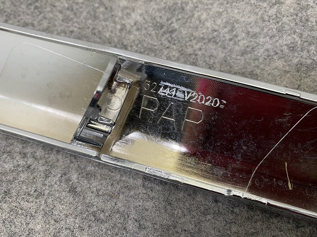 アルファード 30系/AGH30W/AGH35W/GGH30W/GGH35W/AYH30W 純正 後期 右 フロント バンパー メッキモール 52741-V2020 メッキ トヨタ(149913)