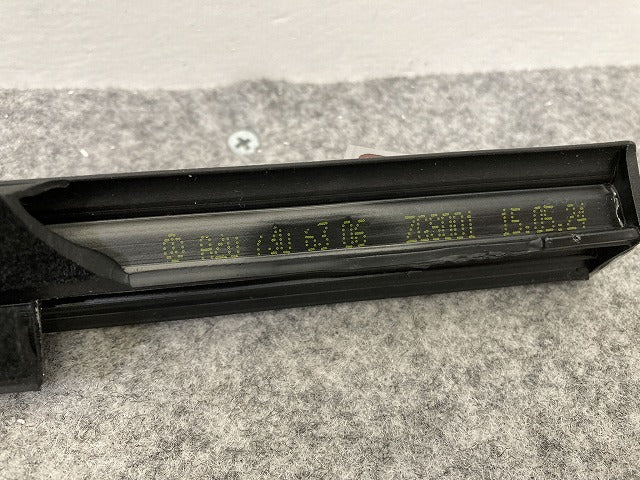 新品!Cクラス W205 純正 リア ドア ベルトモール A20 730 63 06 A2057306706 メッキ メルセデスベンツ(150404)