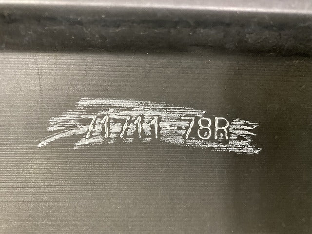 ジムニーシエラ JB74W 純正 フロント バンパー Fバンパー 71711-78R 素地 スズキ(150710)