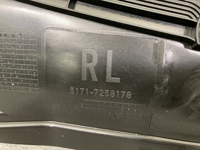 新品!3シリーズ F30 純正 右 フロント カウルカバー/ワイパーベースカバー 5171-7258178 51717258178 素地 BMW(150757)