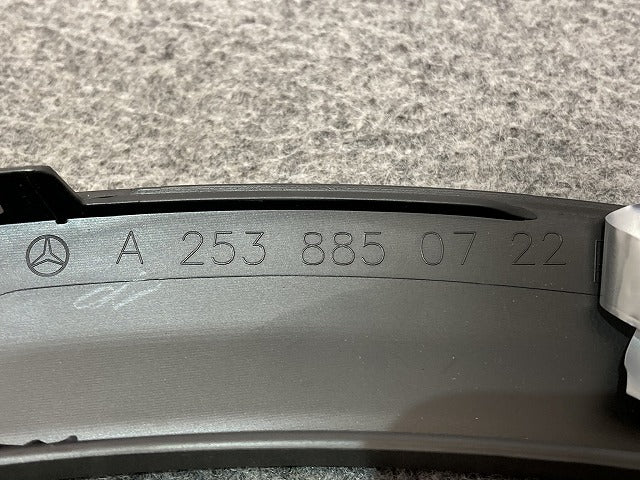 新品!GLCクラス X253 純正 左 リア フェンダーアーチモール/オーバーフェンダー A 253 885 07 22 A2538850722 メルセデスベンツ(150862)