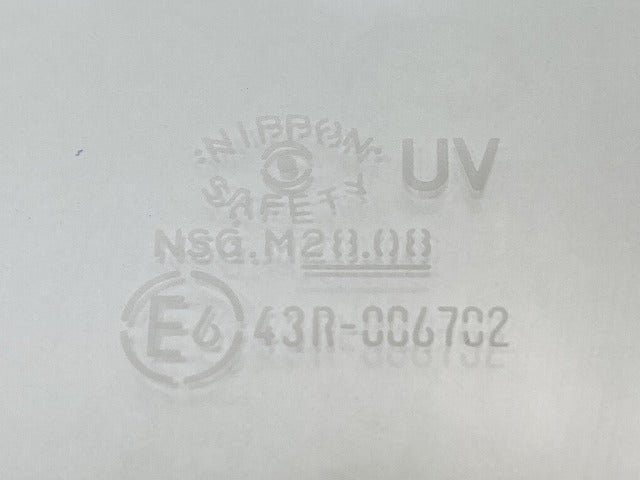 エブリィ/クリッパー NV100/スクラム/ミニキャブ DA17V/DR17V/DG17V/DS17V 純正 右 フロント ドア ガラス 43R-006702 スズキ(151681)