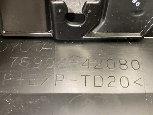新車取り外し!RAV4 ラブ4 60系/AXAN64 純正 左右 ドア プロテクター マッドガード 2点セット 76901-42080/76902-42080 素地 トヨタ(152032)