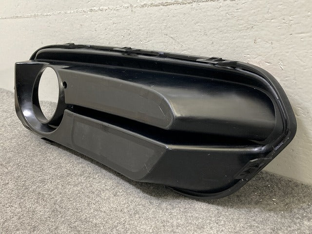 新品!1シリーズ F20 純正 左 フロント フォグライト グリル ベゼル 51117371667 ブラック BMW(152361)