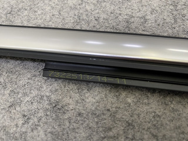 新品!ミニ 5ドア(F55) 純正 左 フロント ドア ベルトモールアウター 7322513/14-11 51337322513 メッキ MINI(152403)