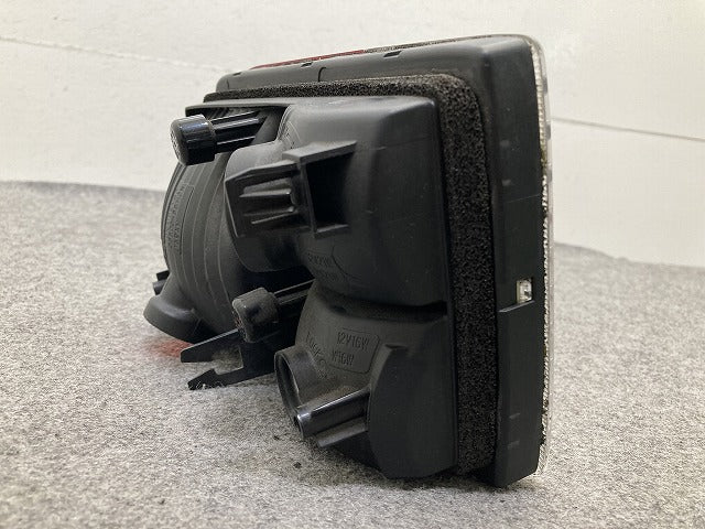 クリッパー NV100 DR17V 純正 右 テールランプ/ライト/レンズ ハロゲン TOKAIDENSO 35603-68H0R 26550-4A00H 日産(152609)