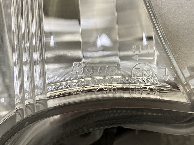 アクア/AQUA NHP10 純正 中期 右 ウィンカー ハロゲン KOITO 52-295 トヨタ(152615)