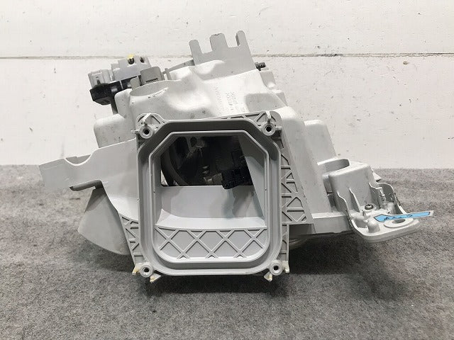 ムーヴコンテ L575S/L585S 左ヘッドライト/ランプ キセノン HID レベライザー KOITO 100-51966 ダイハツ(103036)