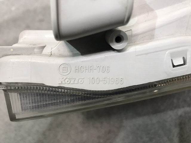 ムーヴコンテ L575S/L585S 左ヘッドライト/ランプ キセノン HID レベライザー KOITO 100-51966 ダイハツ(103036)