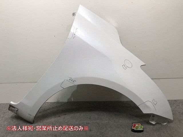 スイフト ZD72S/ZC72S 右フロントフェンダ― スズキ(103167)