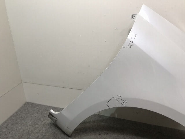 スイフト ZD72S/ZC72S 右フロントフェンダ― スズキ(103167)