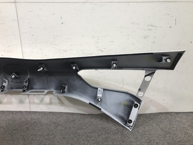 ヴィッツ KSP130/NSP130/NSP135/NCP131 後期 リアガーニッシュ 76801-52538 76811-52460 トヨタ(103257)
