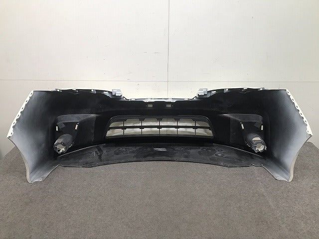 セレナ ハイウェイスター C26/FPC26/NC26/FNPC26/HC26/HFC26/FNC26 前期 フロントバンパー 62022 1VF0H 日産(103321)