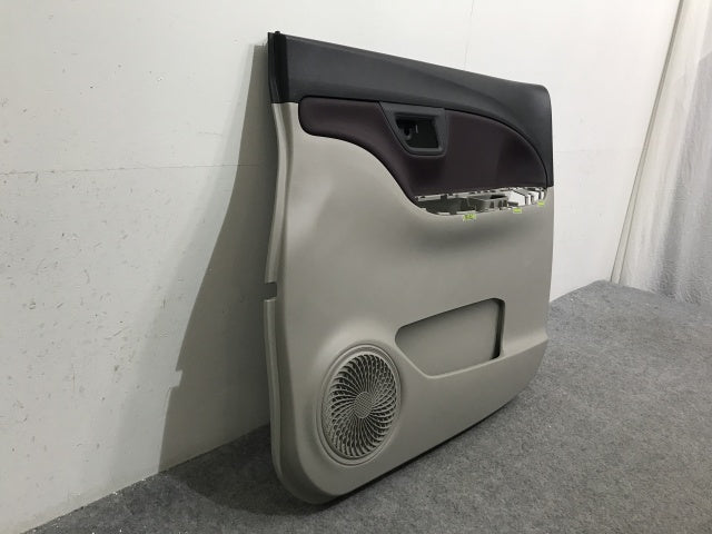 新車外し!キャスト/ピクシスジョイ LA250S/LA260S/LA250A/LA260A 純正 右 フロントドア トリム/内張り 67610-B2081 67610-B2C91-D0(103473)