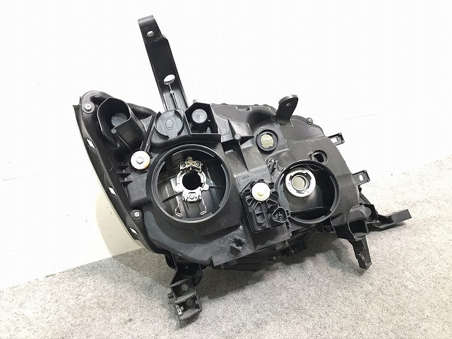 セレナ C26/FPC26/NC26/FNPC26/HC26/HFC26/FNC26 前期 左ヘッドライト/ランプ キセノン HIDレベライザー KOITO 100-23097 日産(103821)