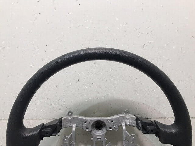 新車取り外し! ハイエース/レジアスエース 200系 ハンドル