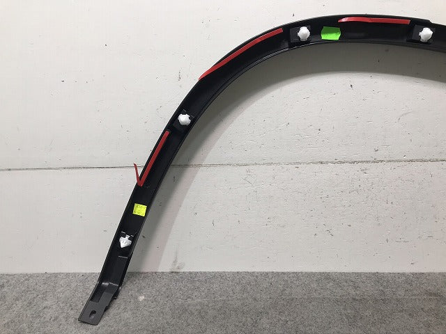 新品! ティグアン 5N系 2008年～2017年 右リアフェンダーアーチモール/オーバーフェンダー 5N0.854.820 フォルクスワーゲン(104026)