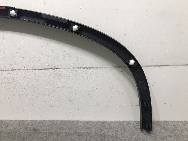 新品! ティグアン 5N系 2008年～2017年 右リアフェンダーアーチモール/オーバーフェンダー 5N0.854.820 フォルクスワーゲン(104026)