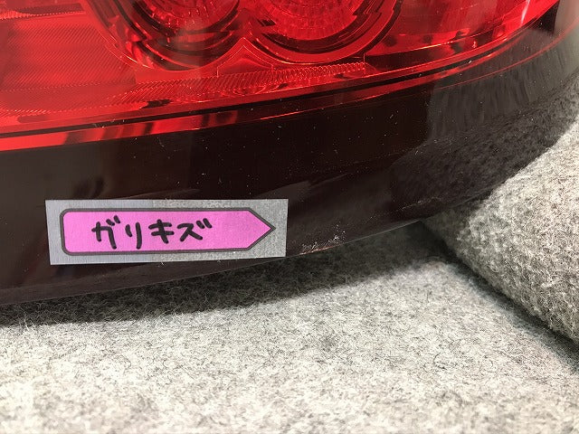 ノート E12/HE12/NE12/SNE12 純正 後期 右テールランプ/ライト/レンズ ICHIKOH D202 日産(104438)