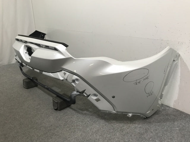 カローラ/クロス/ハイブリッド ZSG10/ZVG11/ZVG15 純正 フロント バンパー 52119-16580 プラチナホワイトパールマイカ 089 トヨタ(104456)