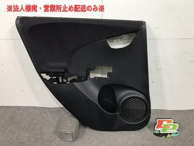 新品! フィット GE6/GE7/GE8/GE9 純正 左リアドア/内張り/ドアトリム 83750-TF0-ZZ-20 83753-TF0-E12ZC ホンダ(105112)