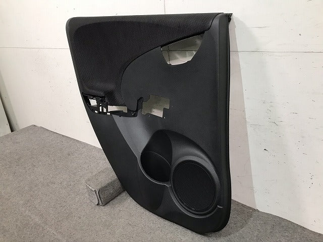 新品! フィット GE6/GE7/GE8/GE9 純正 左リアドア/内張り/ドアトリム 83750-TF0-ZZ-20 83753-TF0-E12ZC ホンダ(105112)
