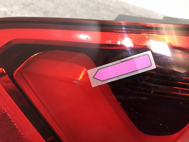X2シリーズ F39 純正 左テールランプ/ライト/レンズ F03687000G BMW(105283)