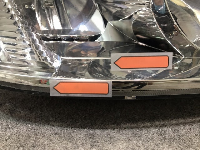リバティ M12/PM12/PNM12/RM12/RNM12 純正 後期 右ヘッドライト/ランプ キセノン HID レベライザー ICHIKOH 1717 日産(105660)
