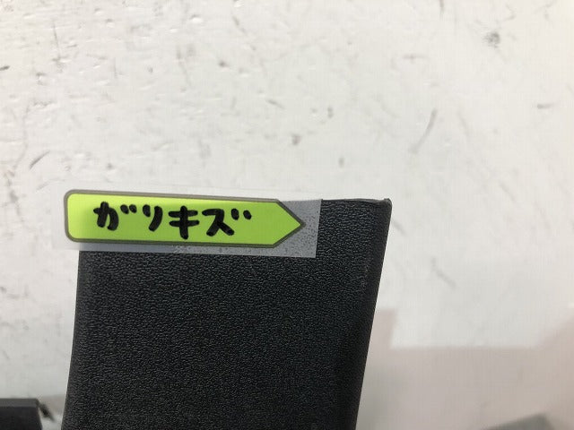 新品! XC60 DB系/2009-2013 純正 右サイドステップ/サイドスカート付属品2点有り 31449588 31349588 ボルボ (106087)