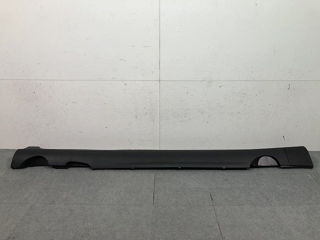 新品! XC60 DB系/2009-2013 純正 右サイドステップ/サイドスカート付属品2点有り 31449588 31349588 ボルボ (106087)
