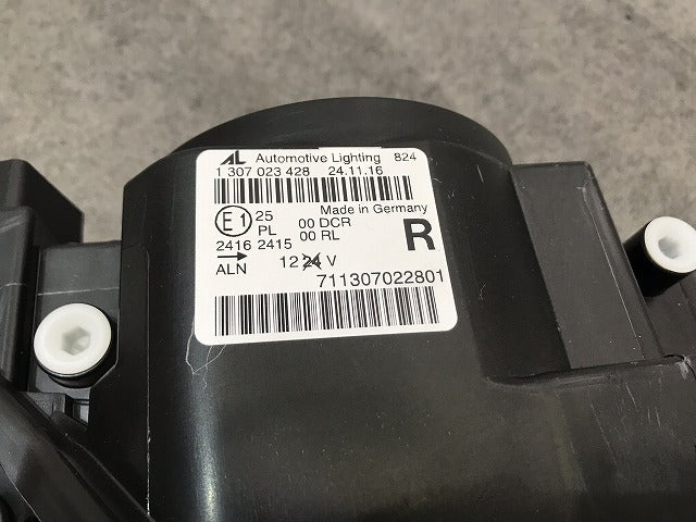 ジャンク! A4 8K系 純正 前期 右ヘッドライト/ランプ キセノン HID AL Automotive Lighting 824/711307022801 アウディ(106342)