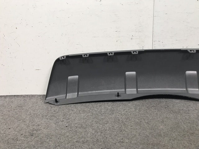新品! ディスカバリースポーツ/ディスカバリー5 LC2XC 純正 リアバンパーガーニッシュ/アンダー ランドローバー(106414)