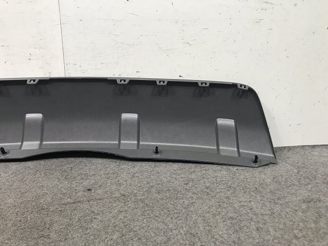 新品! ディスカバリースポーツ/ディスカバリー5 LC2XC 純正 リアバンパーガーニッシュ/アンダー ランドローバー(106414)