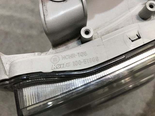 ムーヴコンテ カスタム L575S/L585S 純正 左ヘッドライト/ランプ ハロゲン レベライザー KOITO 100-51966 ダイハツ(106999)