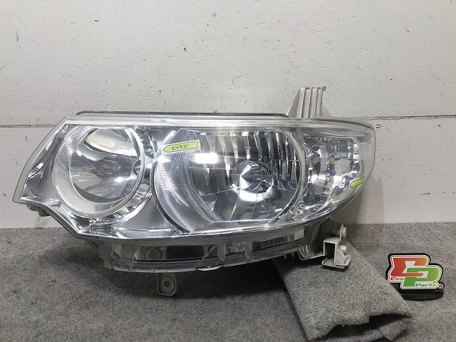 タント カスタム L375S/L385S 純正 左ヘッドライト/ランプ キセノン HID レベライザー ICHIKOH 100-51944 ダイハツ(107041)