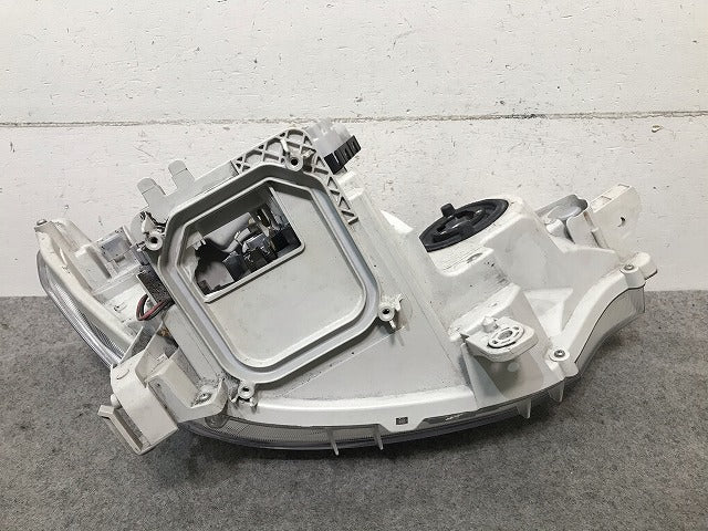 タント カスタム L375S/L385S 純正 左ヘッドライト/ランプ キセノン HID レベライザー ICHIKOH 100-51944 ダイハツ(107041)