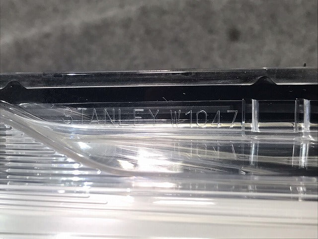 デイズ B21W 純正 右ヘッドライト/ランプ ハロゲン レベライザー STANLEY W1047 日産(107167)