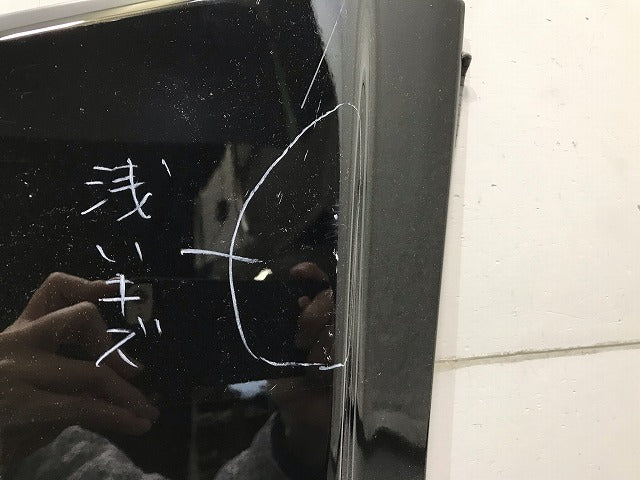 ヴォクシー/ノア/エスクァイア 80系/ZRR80W/ZRR85W/ZRR80G/ZRR85G 純正 右フロントドア サイドパネル マッドガード 76903-28160(107643)