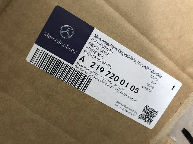 新品! CLSクラス W219 2005-2010 純正 左フロントドア A 219 720 01 05 2197200105 未塗装 メルセデスベンツ(107700)