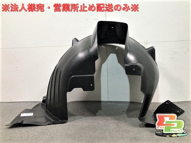 新品! X3シリーズ E83 2006-2011 純正 後期 右フロントホイールハウスカバー 51713420432 BMW(107716)
