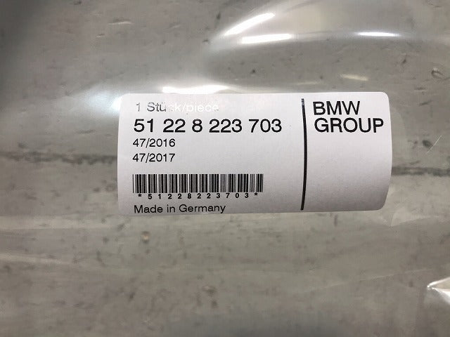 新品! 7シリーズ E65 2001-2009 純正 リアドアウェザーストリップ 付属品有り 51 22 223 703 51228223703 BMW(107804)