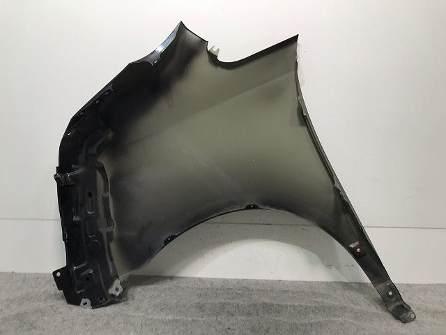 ノア/G's/NOAH 70系/ZRR70G/ZRR75G/ZRR70W/ZRR75W 純正 後期 右フロントフェンダ― ブラック カラーNo.202 トヨタ(107905)
