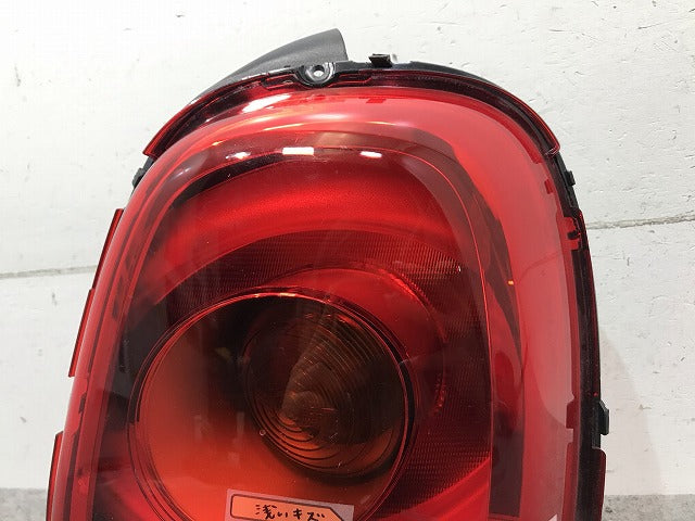 MINI/ミニ F55/F56 純正 右テールランプ/ライト/レンズ 03.526.00/7297414-13 ミニ(107945)