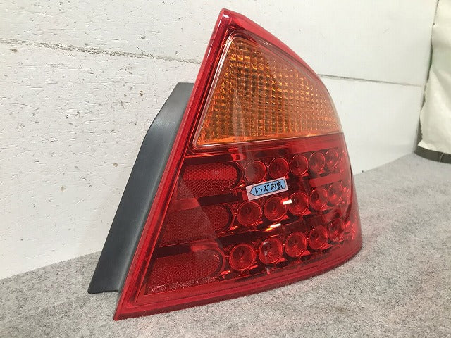 スカイライン セダン V35/NV35/PV35 純正 右テールランプ/ライト/レンズ KOITO 220-63622 日産(108063)