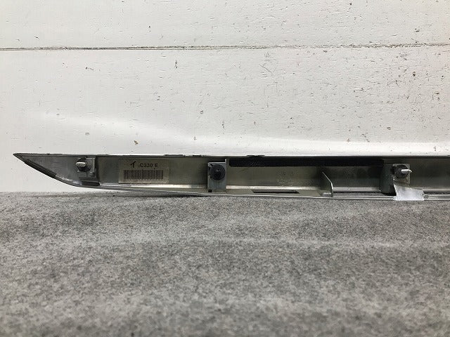 ビアンテ CCEAW/CCEFW/CC3FW 純正 リアガーニッシュ リアフィニッシャー C275 50 810 メッキ マツダ(108133)